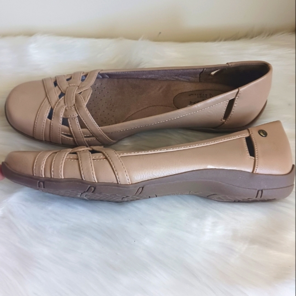 Life Stride Women's Beige  Diverse Cushioned Footbed Square Toe Flats Sz 10M - Picture 3 of 8